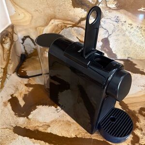 Nespresso original machine+ milk frother from Keurig